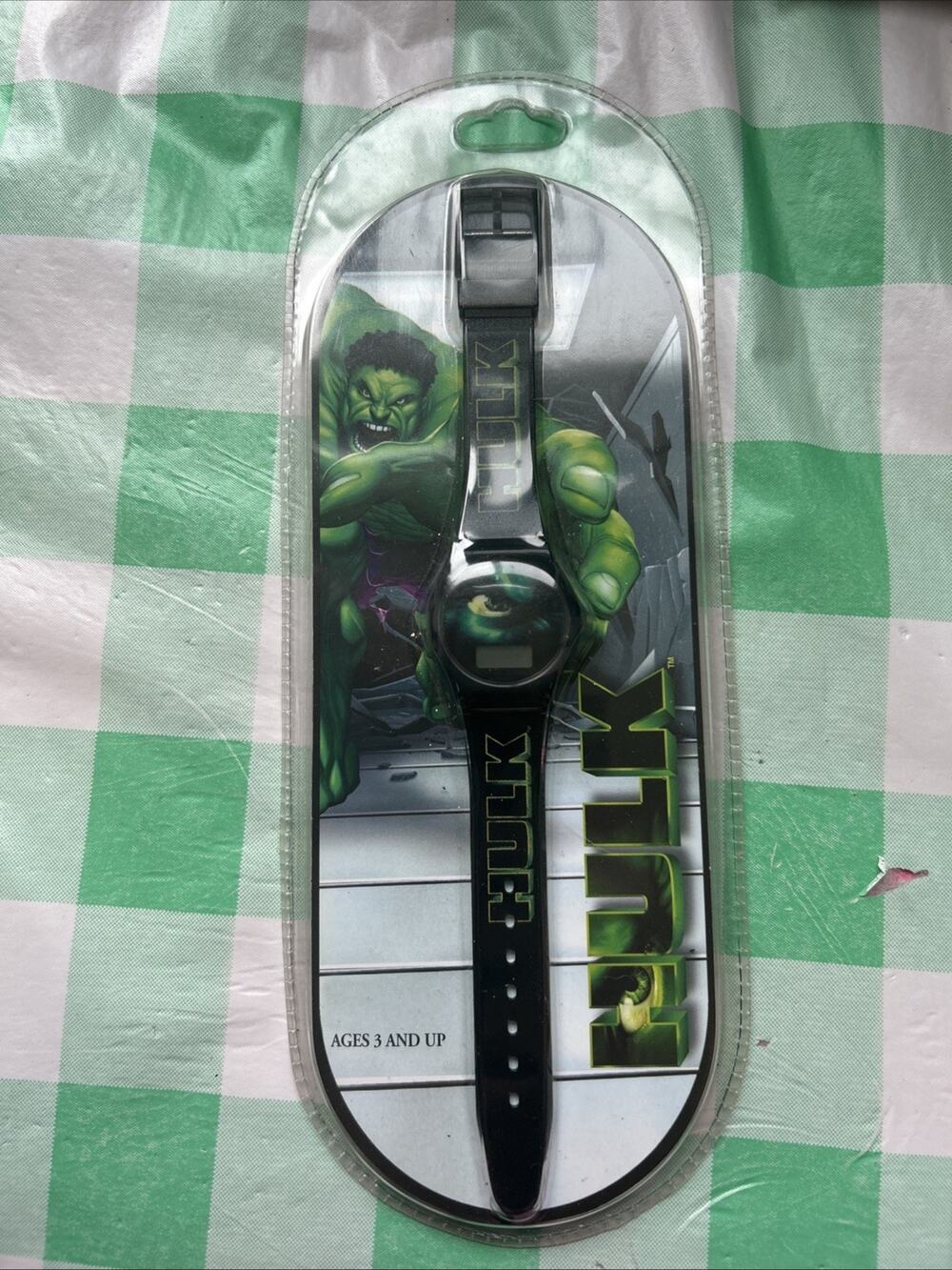 Vintage 2003 Hulk Kids Digital Watch